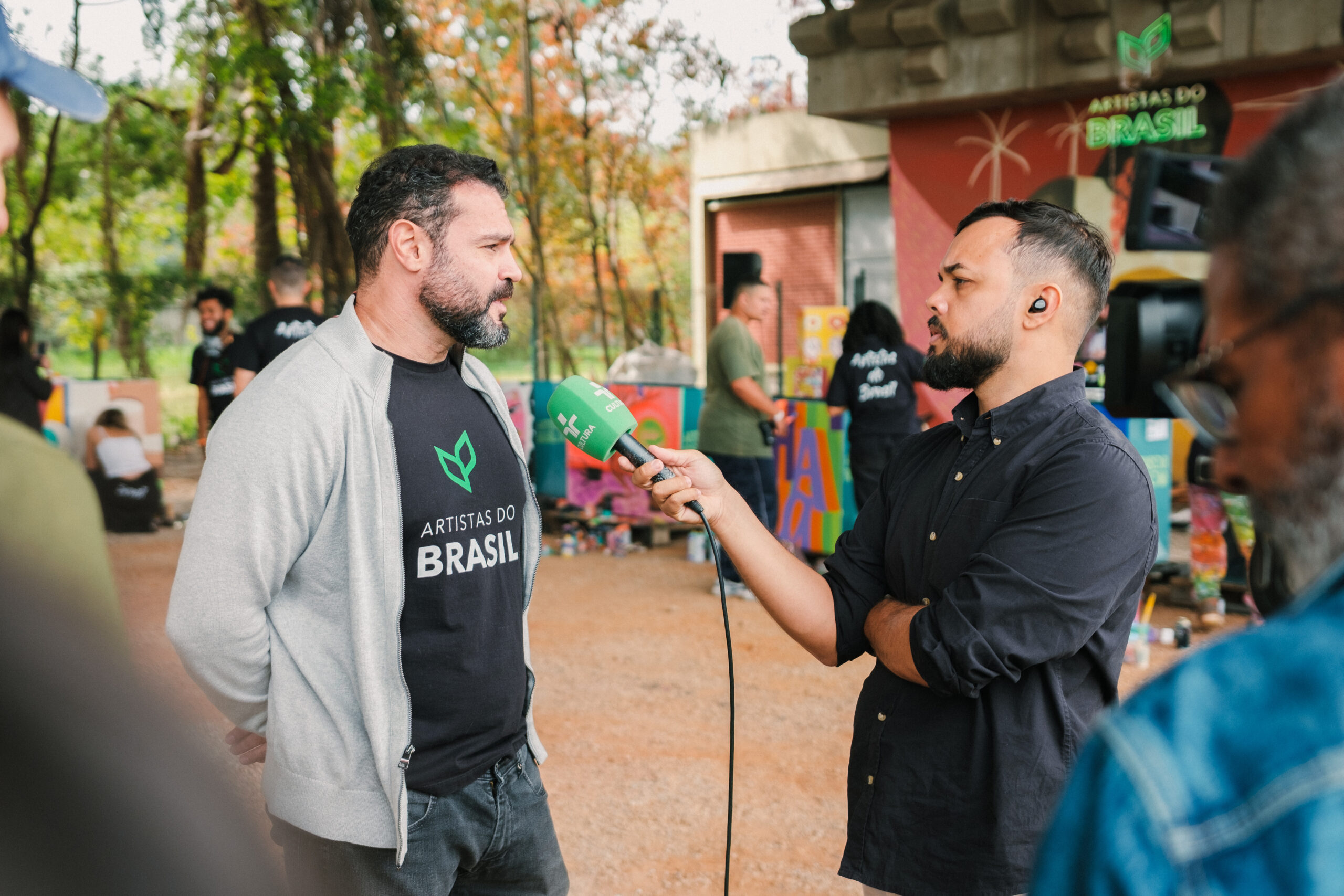 Porta voz da Plantarte dá entrevista na TV Cultura sobre evento e ação de comunicação idealizados pela Harmonic